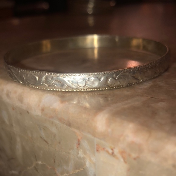 Vintage Taxco Mexico Sterling Silver Leaf Bangle Bracelet - Picture 1 of 6